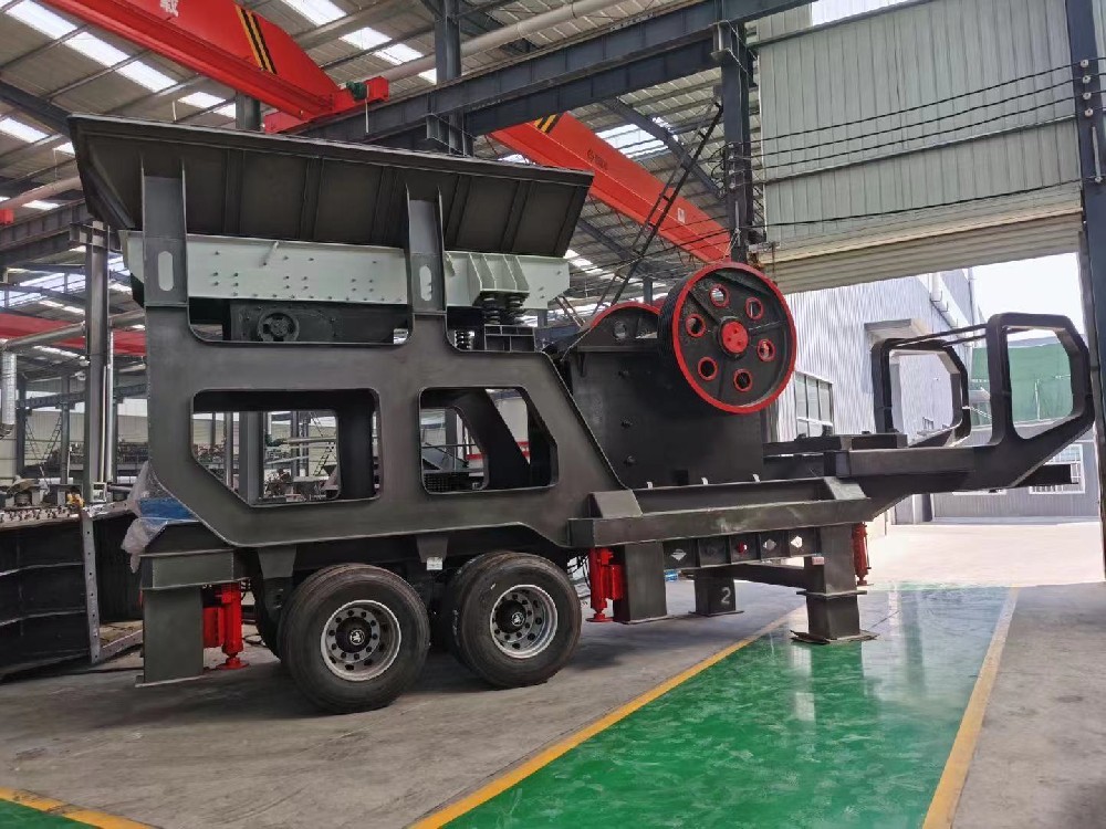 Jaw mobile crushing station